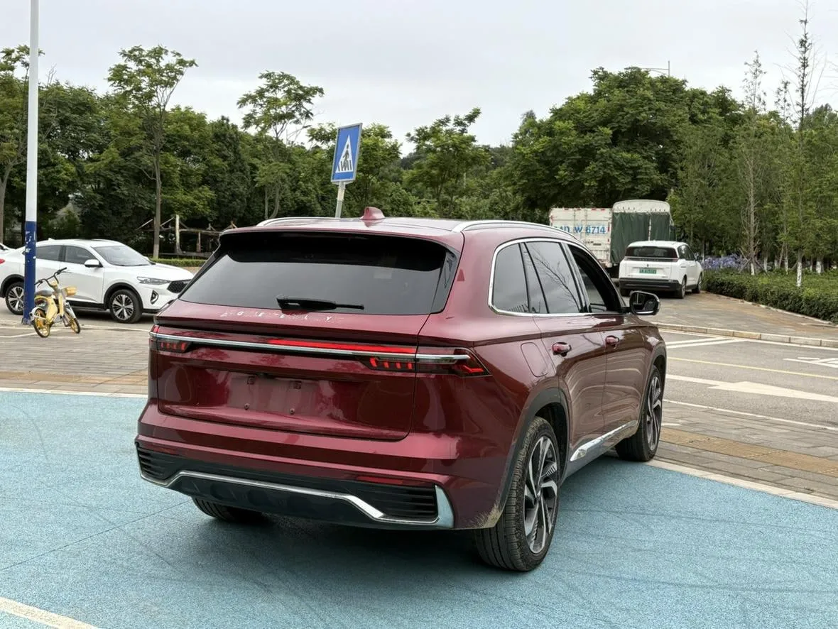 GEELY XINGYUE L 2021