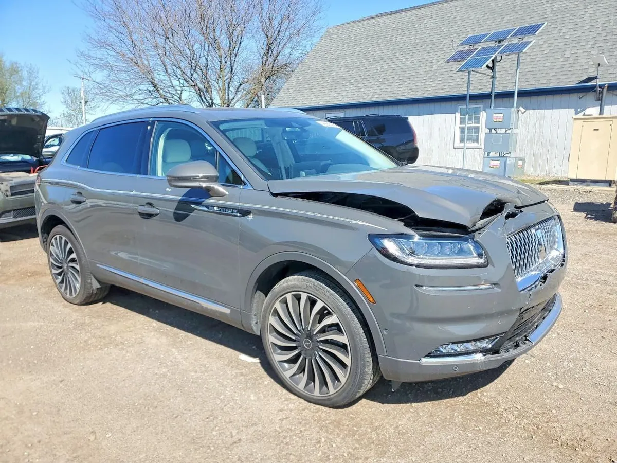 LINCOLN NAUTILUS BLACK LABEL 2023