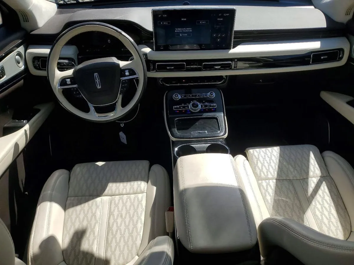 LINCOLN NAUTILUS BLACK LABEL 2023