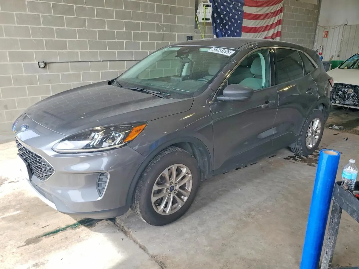 FORD ESCAPE SE 2021