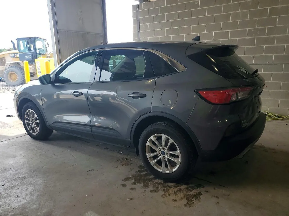 FORD ESCAPE SE 2021