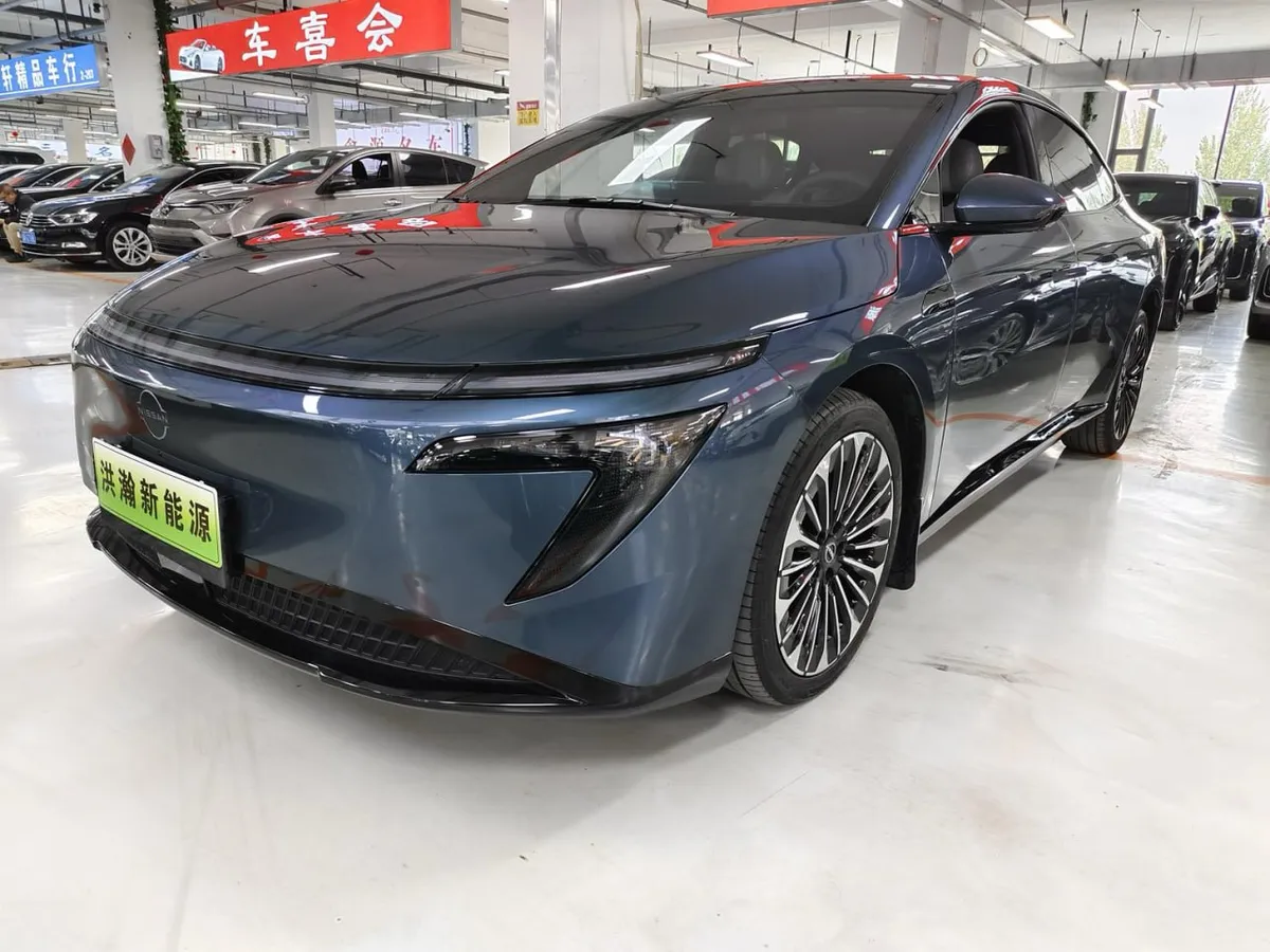 NISSAN N7 2025