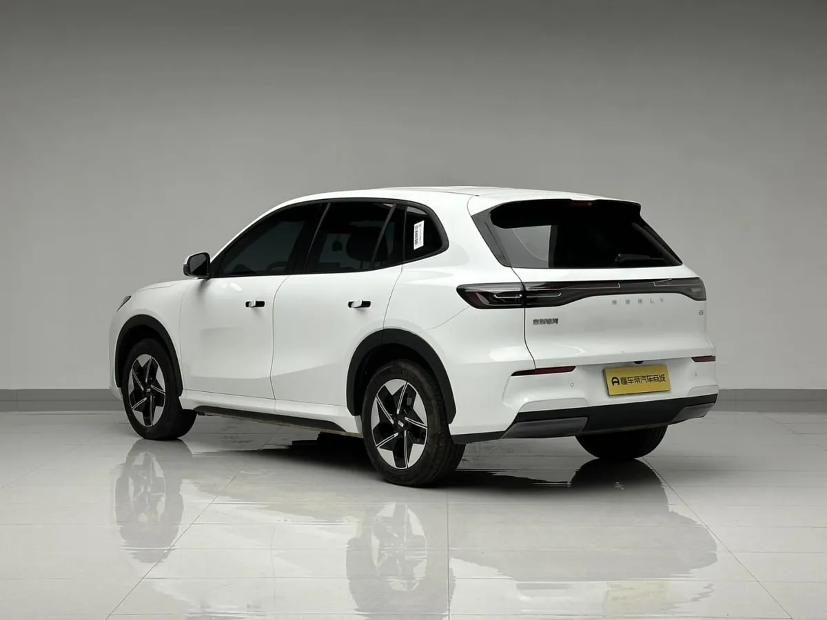 GEELY E5 2024