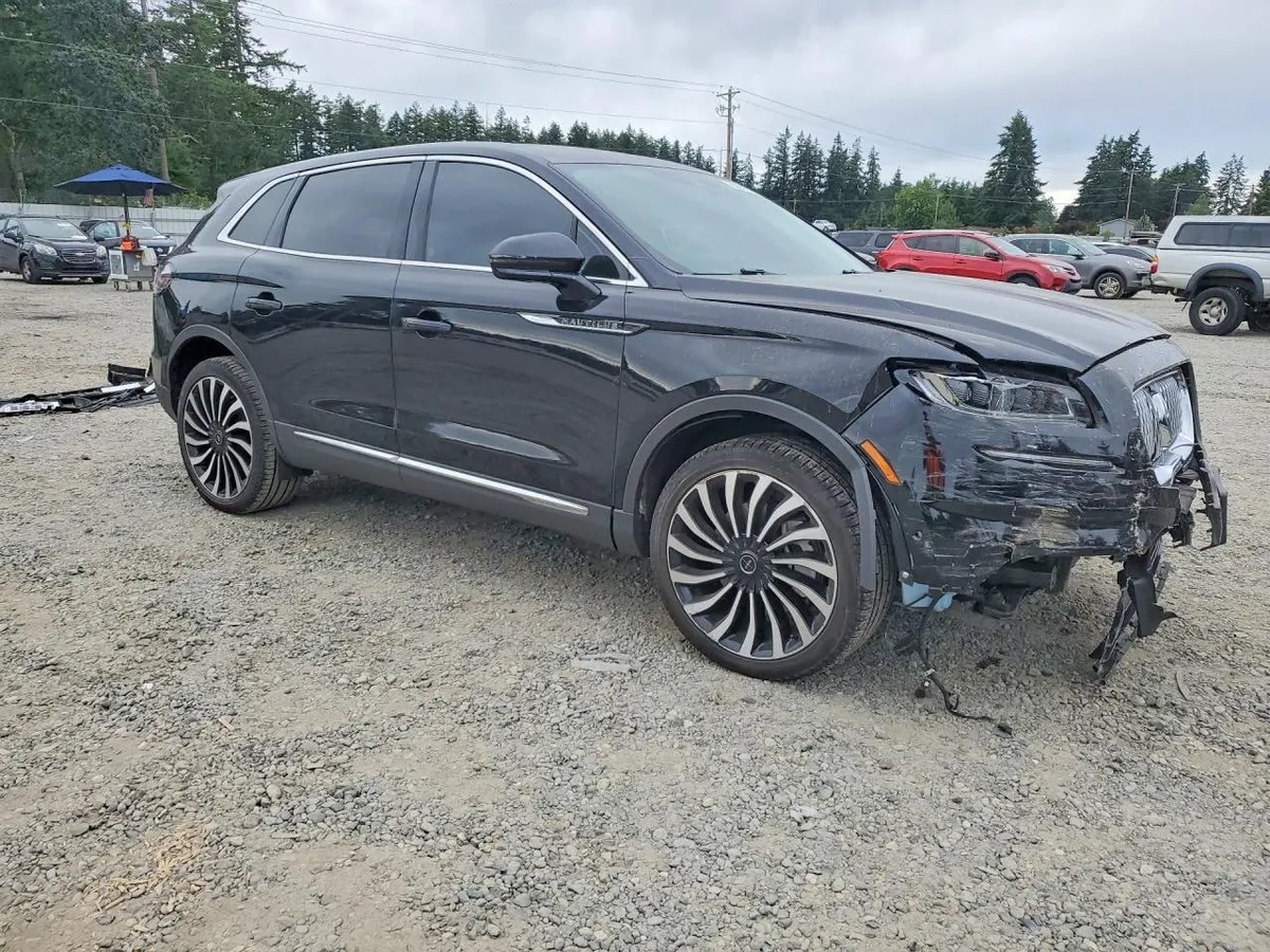 LINCOLN NAUTILUS 2022