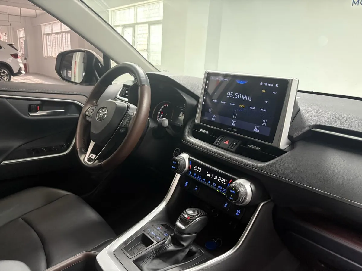 TOYOTA SAFETY SENSE 2022