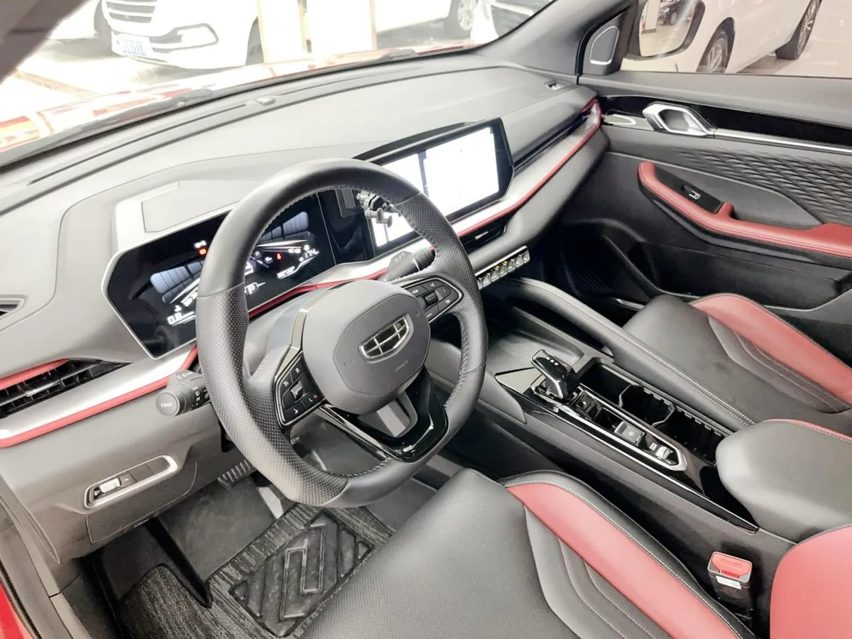 GEELY BINYUE 2022