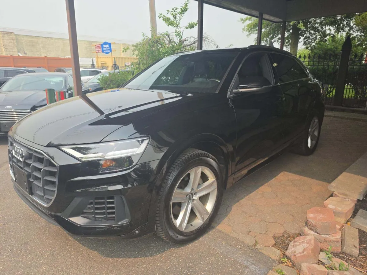 AUDI Q8 PREMIUM 2019