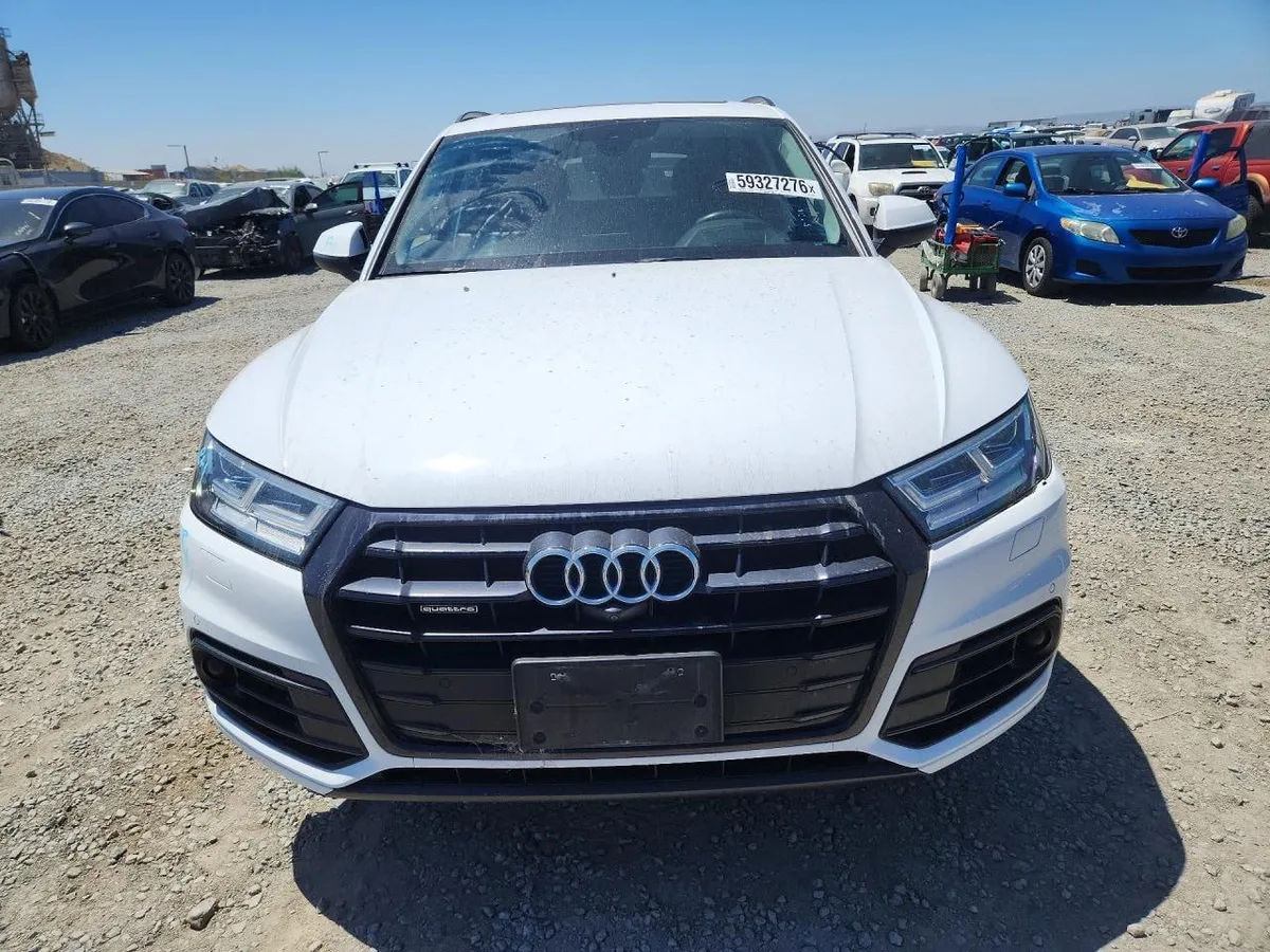 AUDI Q5 PRESTIGE (МАКСИМАЛЬНАЯ) 2019