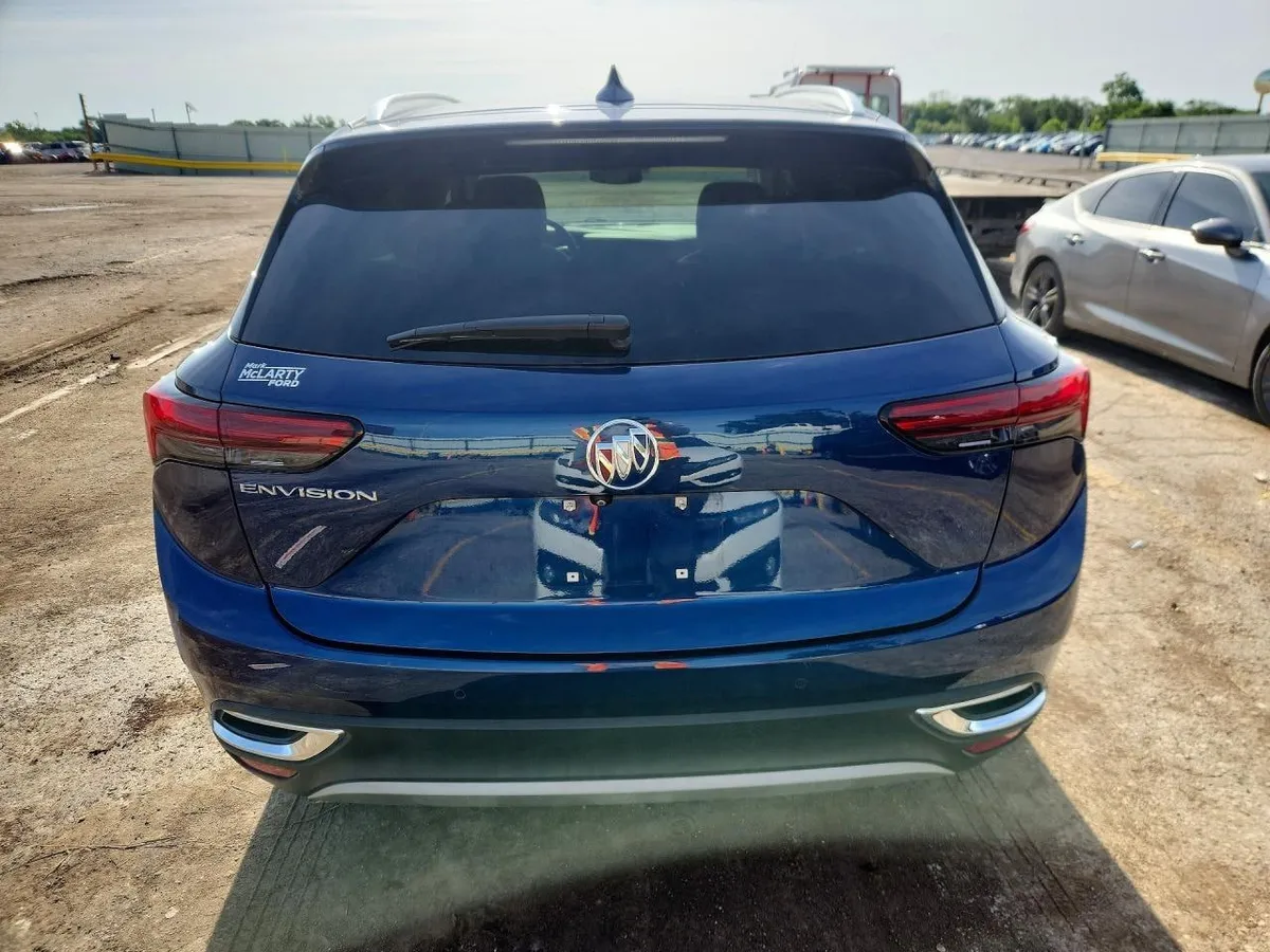 BUICK ENVISION ESSENCE 2023