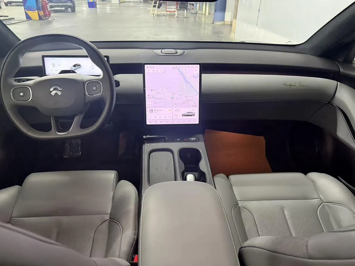 NIO ET5 2022