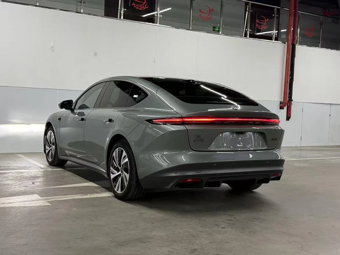 NIO ET5 2022