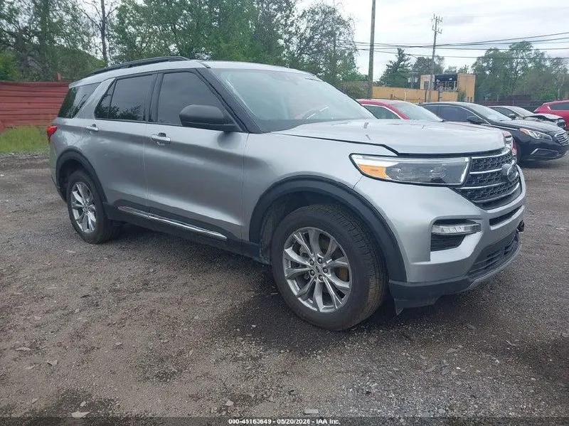 FORD EXPLORER XLT 2023