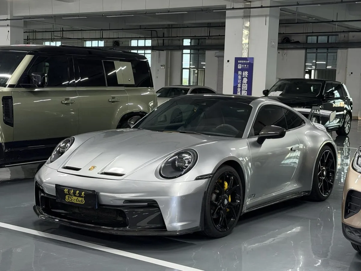 PORSCHE 911 2020
