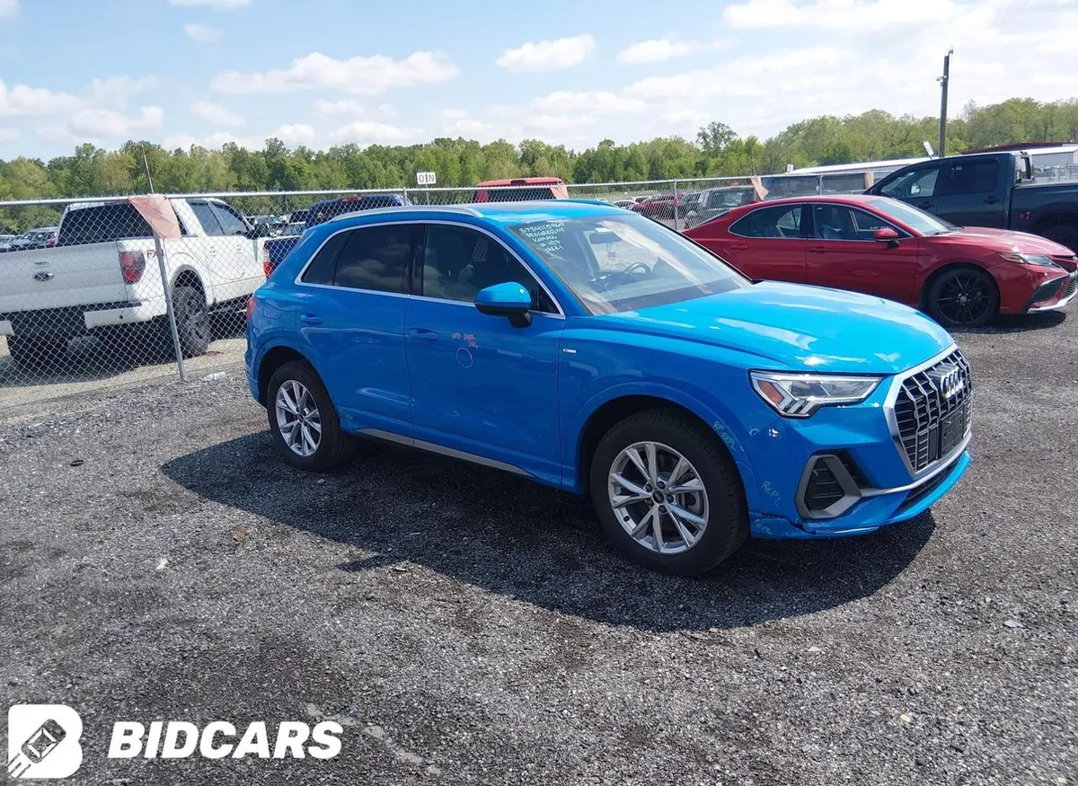 AUDI Q3 PREMIUM 2022