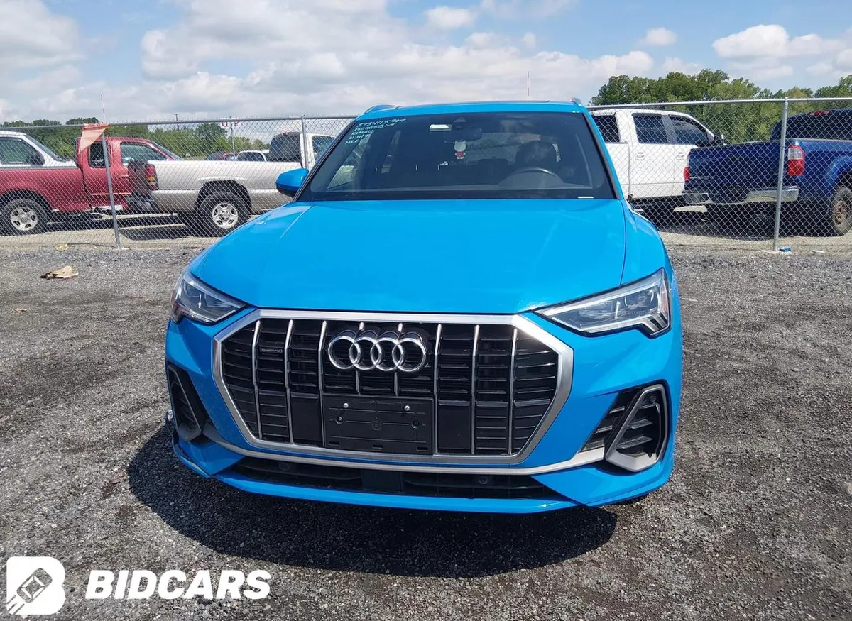 AUDI Q3 PREMIUM 2022