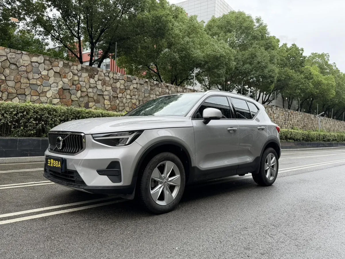 VOLVO XC40 B3 SMART FASHION 2023