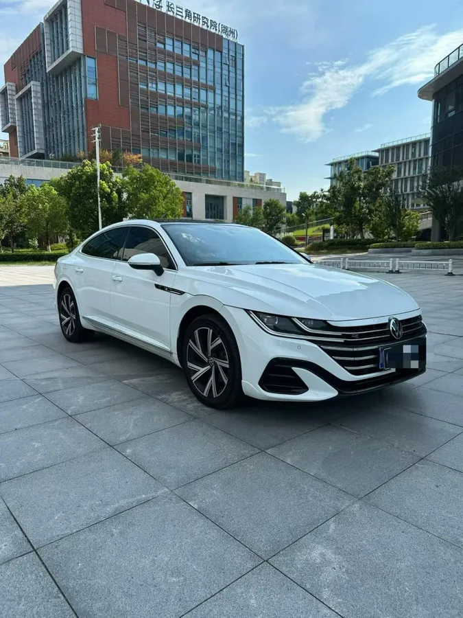 VOLKSWAGEN CC 2023