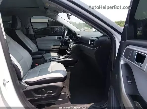 FORD EXPLORER XLT 2021