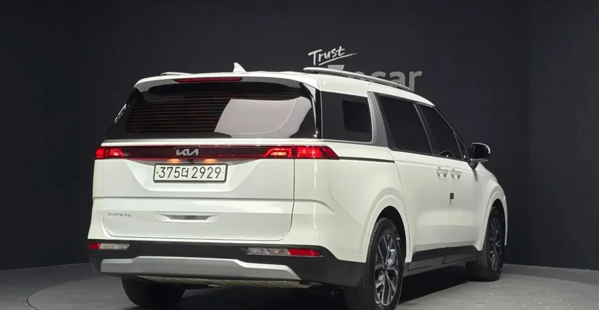 KIA CARNIVAL PRESTIGE 2022