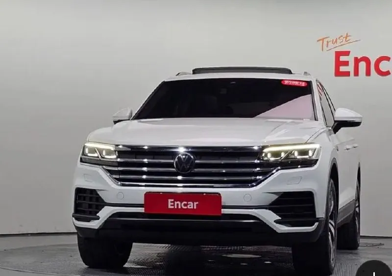 VOLKSWAGEN TOUAREG PREMIUM 2024