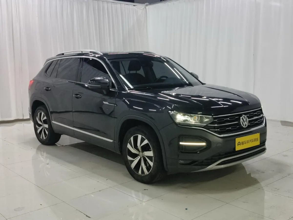 VOLKSWAGEN TAYRON LUXURY 2021