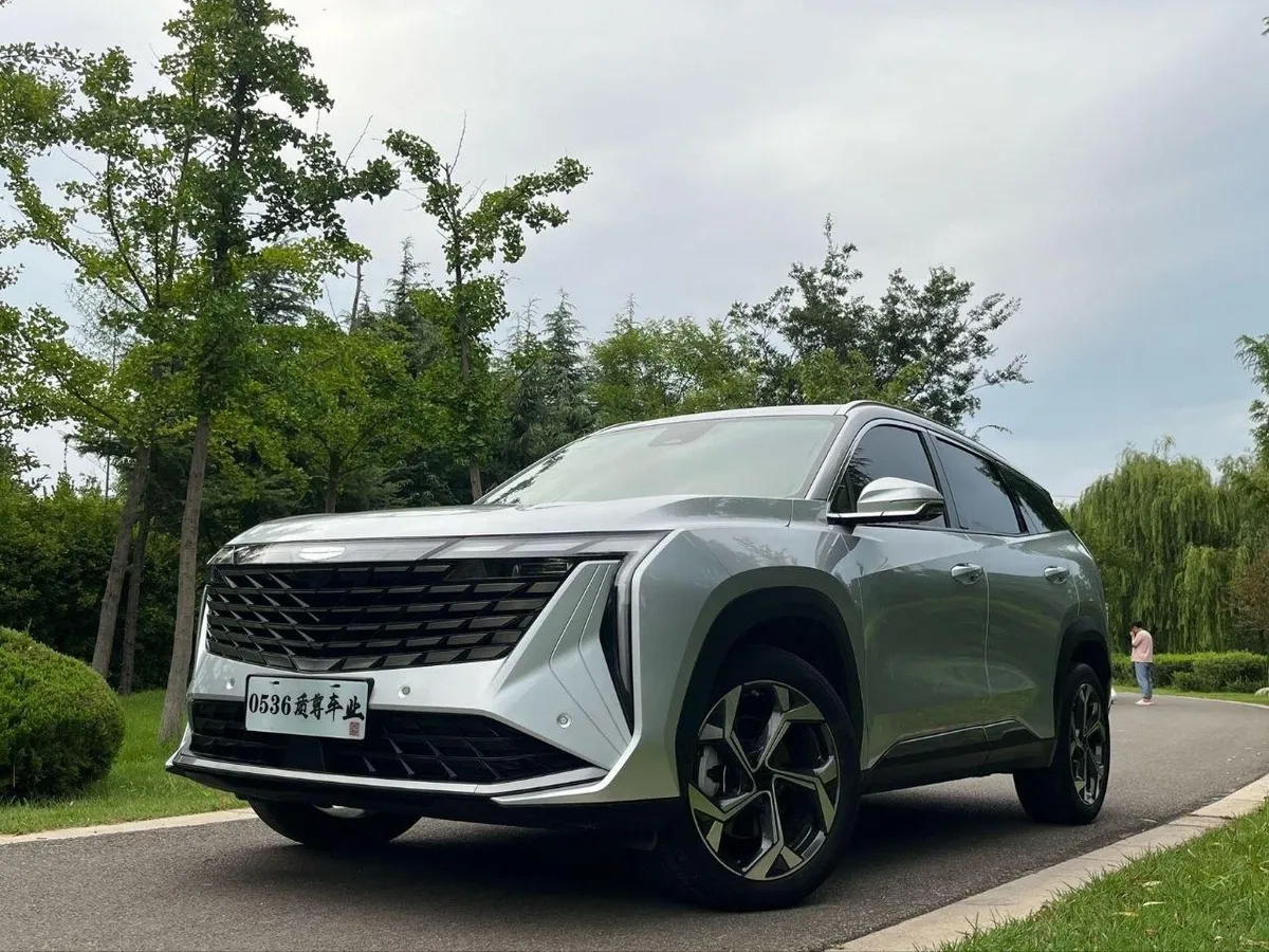 GEELY BOYUE L 2023