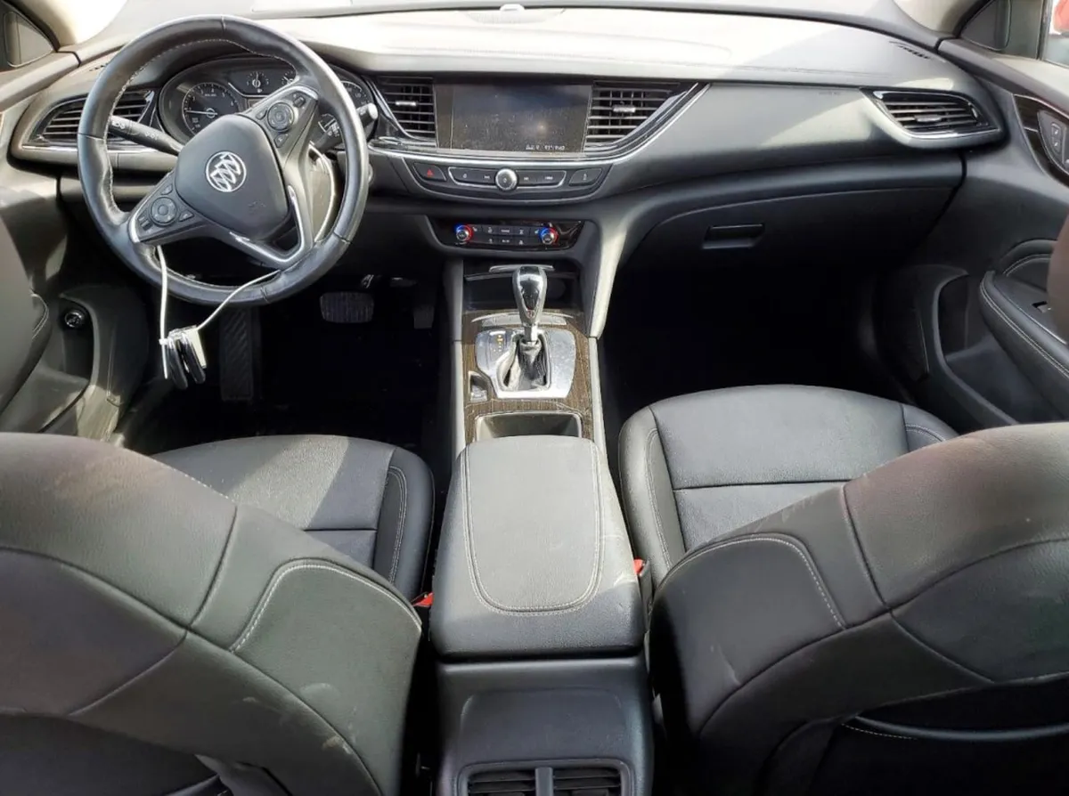 BUICK REGAL ESSENCE 2019