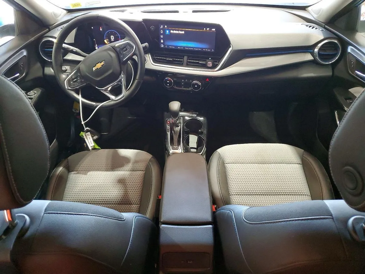CHEVROLET TRAX 1LT 2025