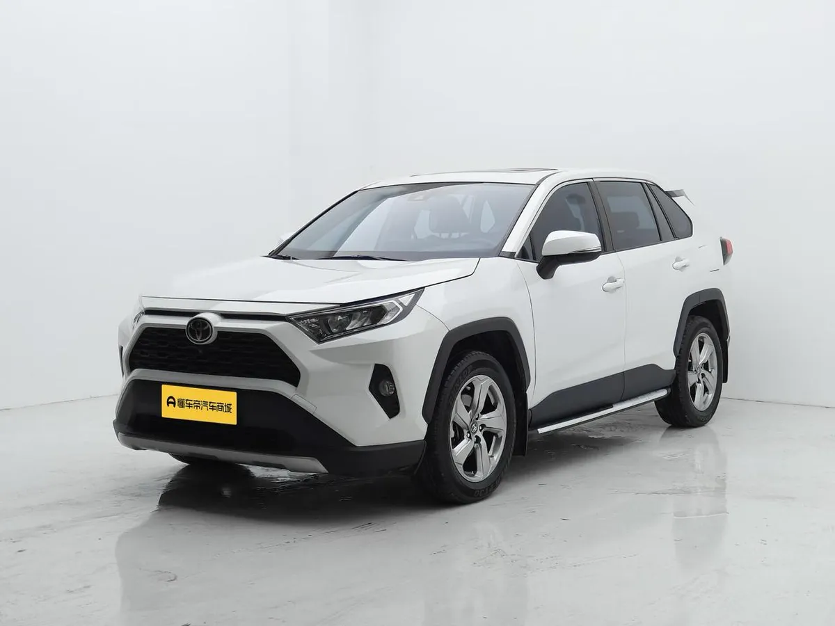 TOYOTA RAV4 FASHION PLUS EDITION 2022