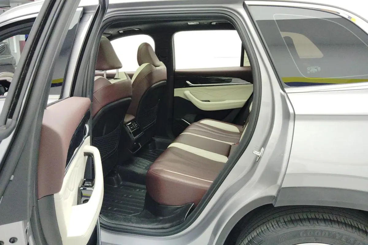 GEELY XINGYUE L PREMIUM 2022
