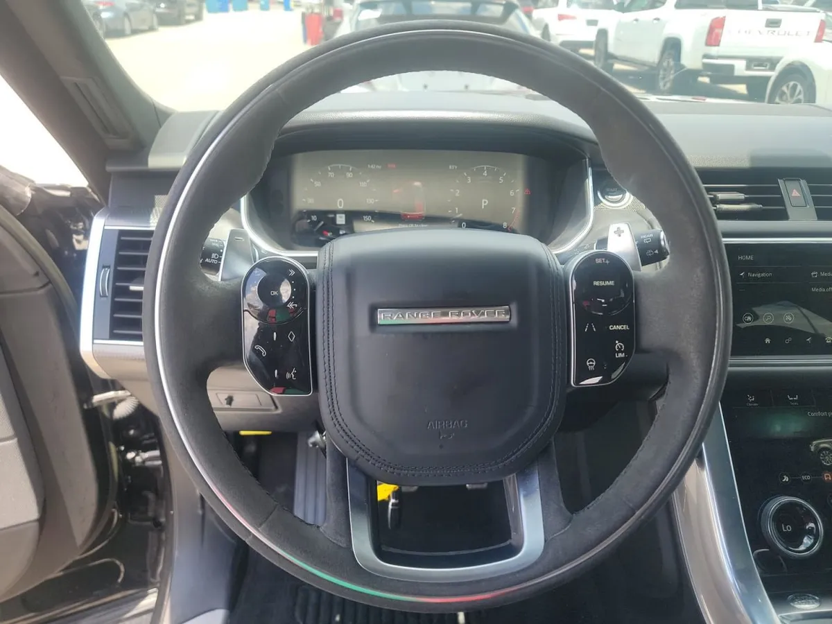 LAND ROVER ROVER HST 2022