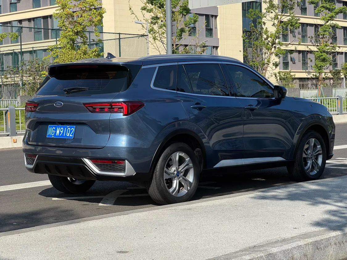 FORD EQUATOR SPORT 170 PLATINUM EDITION 2023