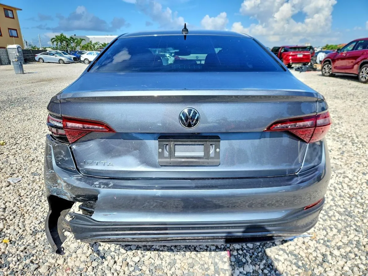 VOLKSWAGEN JETTA RESERVE 2023