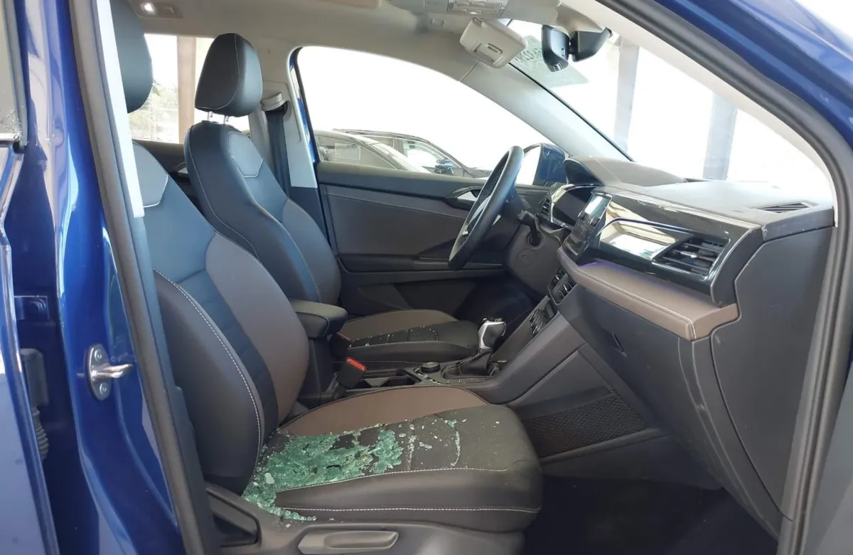 VOLKSWAGEN TAOS SEL 2023