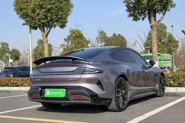 XIAOMI SU7 ULTRA-LONG MAX VERSION 2024