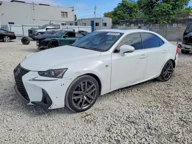 LEXUS IS 300 F SPORT 2020