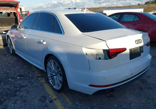 AUDI A4 2017