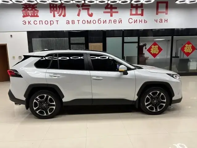 TOYOTA RAV4 4WD 2022