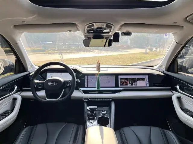 GEELY XINGYUE L FWD 2023