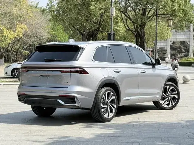 GEELY MONJARO 2022