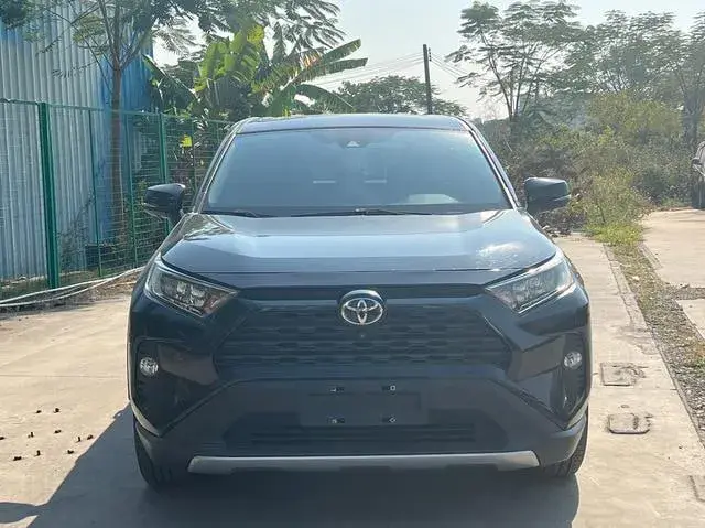 TOYOTA RAV4 2021