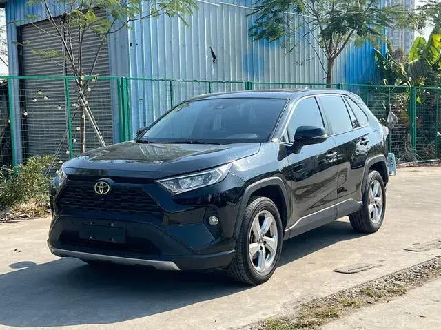 TOYOTA RAV4 2021