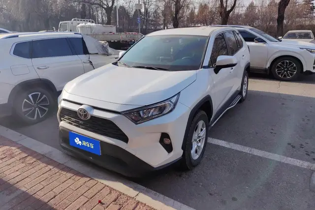 TOYOTA RAV4 2022