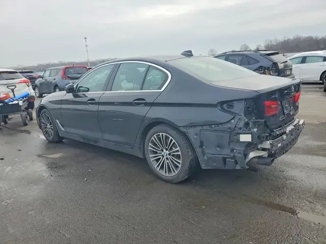 BMW 5 SERIES 2019