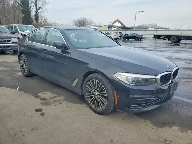 BMW 5 SERIES 2019