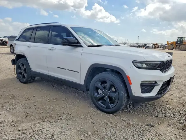 JEEP GRAND CHEROKEE 2023