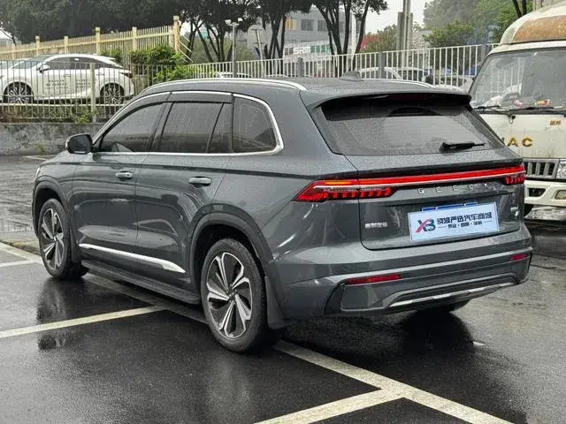 GEELY MONJARO 2022
