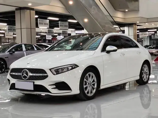 MERCEDES-BENZ A-CLASS A 200 L 2021