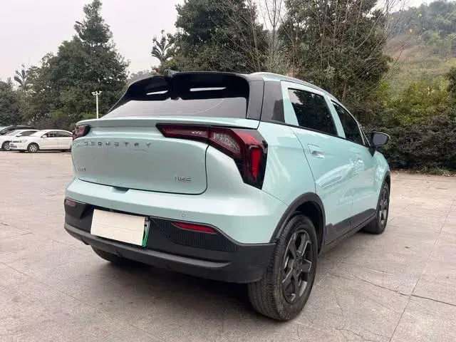 GEELY GEOMETRY E FIREFLY 2023