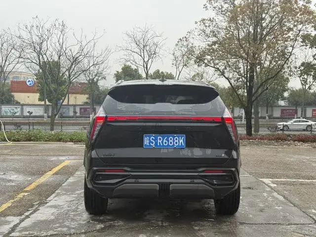 GEELY BOYUE L 2023